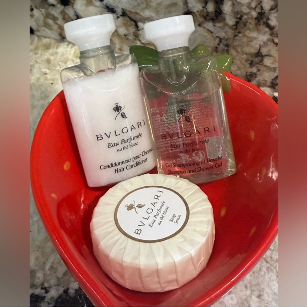 NWT! BVLGARI White Tea Shampoo & Conditioner & Soap - Picture 2 of 4